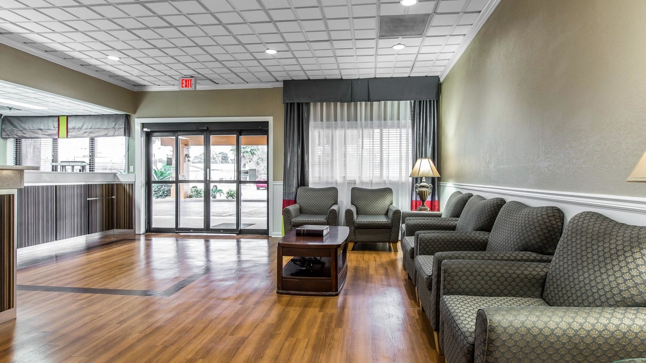 Photo of Livingroom in Savannah