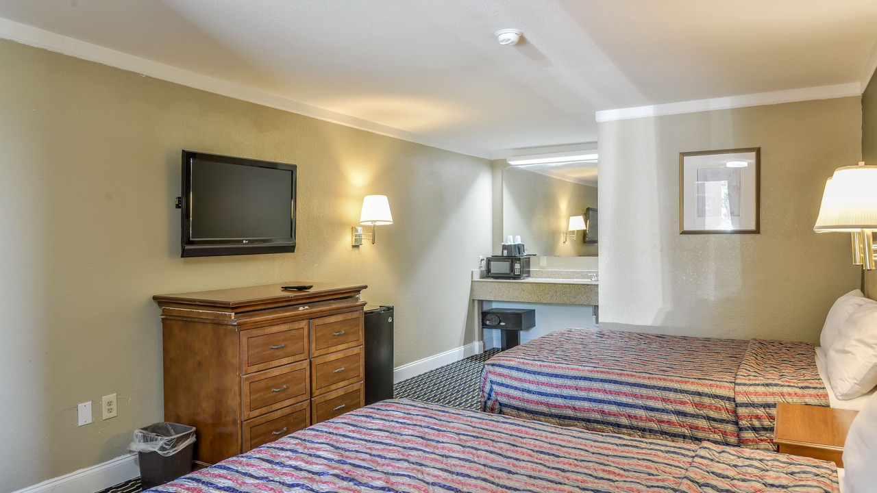 Photo of Bedroom in East Raleigh
