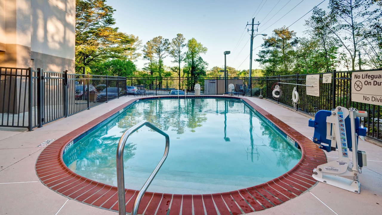 Photo of Outdoor in Homewood