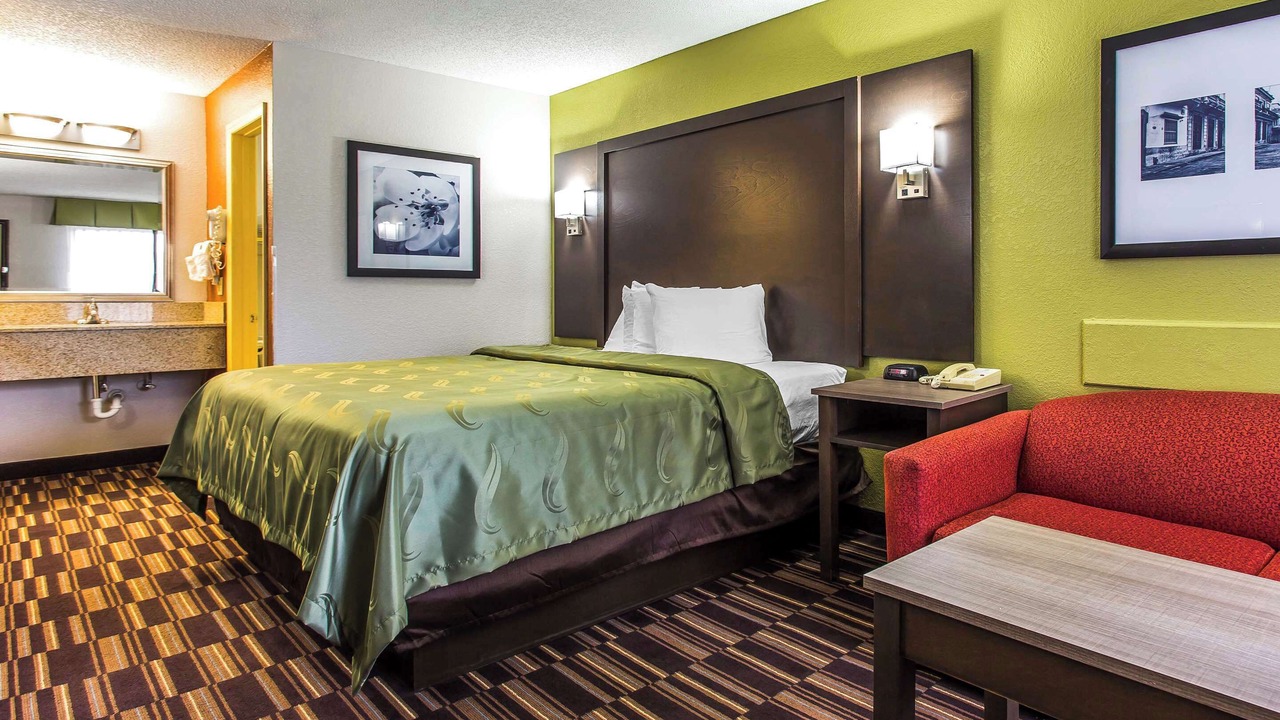 Photo of Bedroom in Albemarle