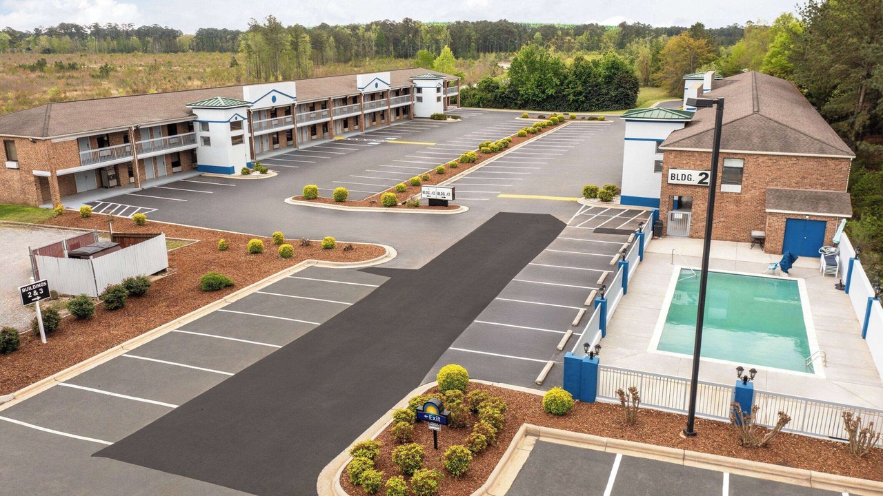 Photo of Outdoor in Weldon