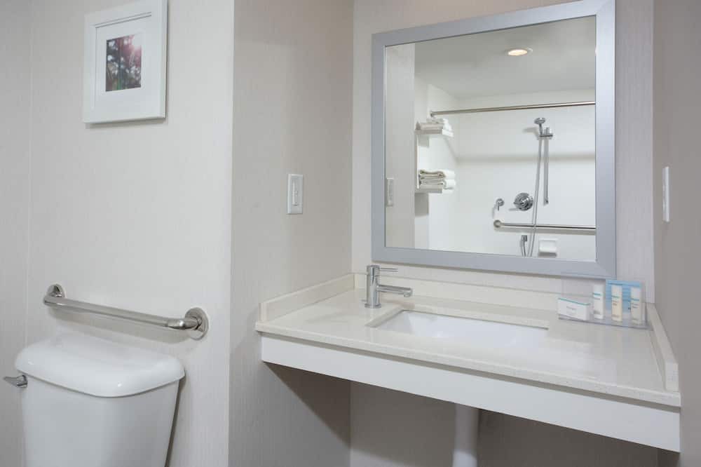 Photo of Bathroom in Archdale