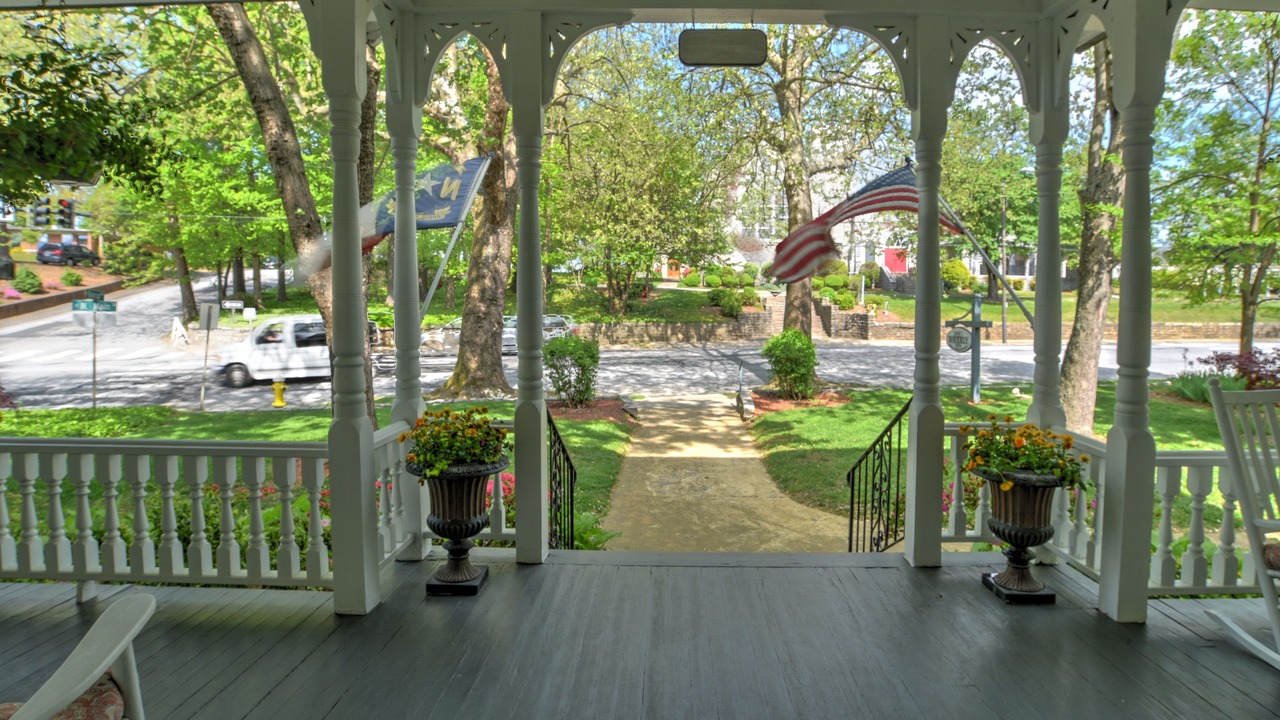 Photo of Outdoor in Hendersonville