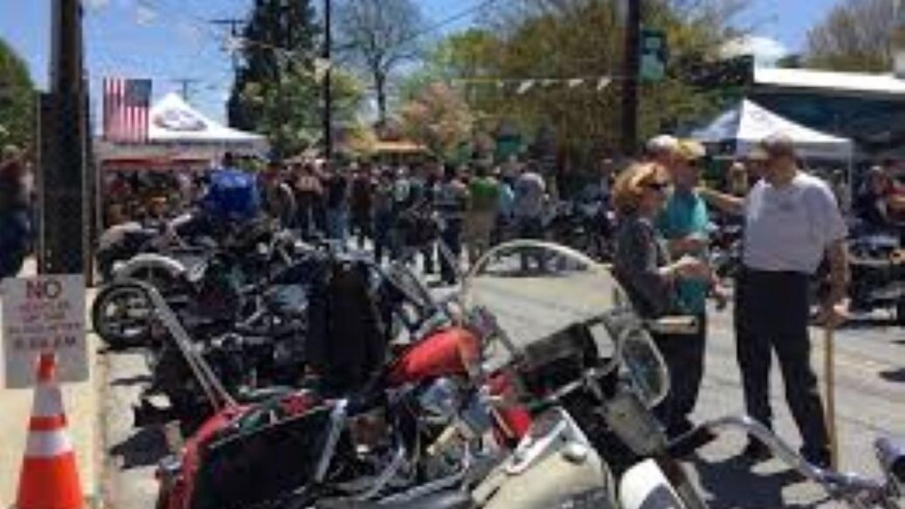Photo of Others in Candler