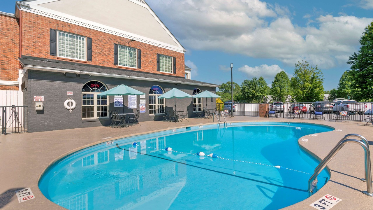 Photo of Outdoor in Hendersonville