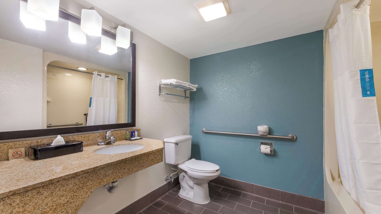 Photo of Bedroom in Paw Creek