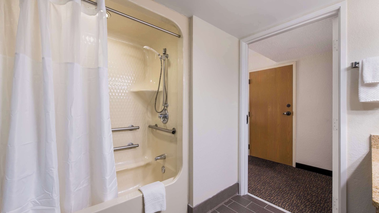 Photo of Bedroom in Paw Creek