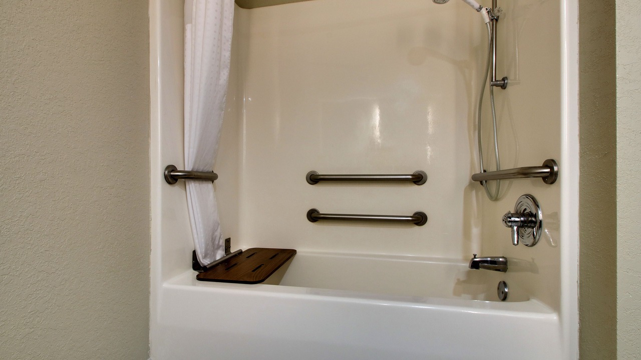 Photo of Bathroom in Horse Cave