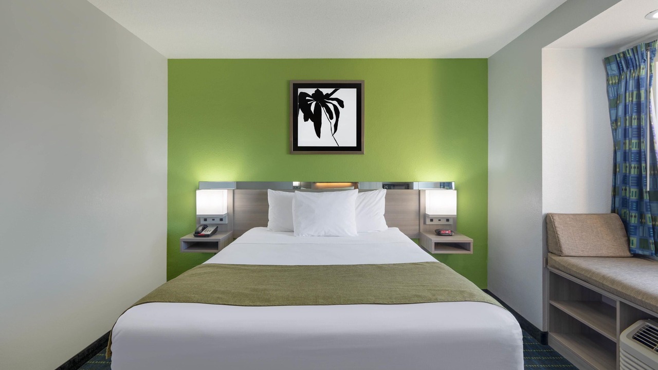 Photo of Bedroom in Cornelius