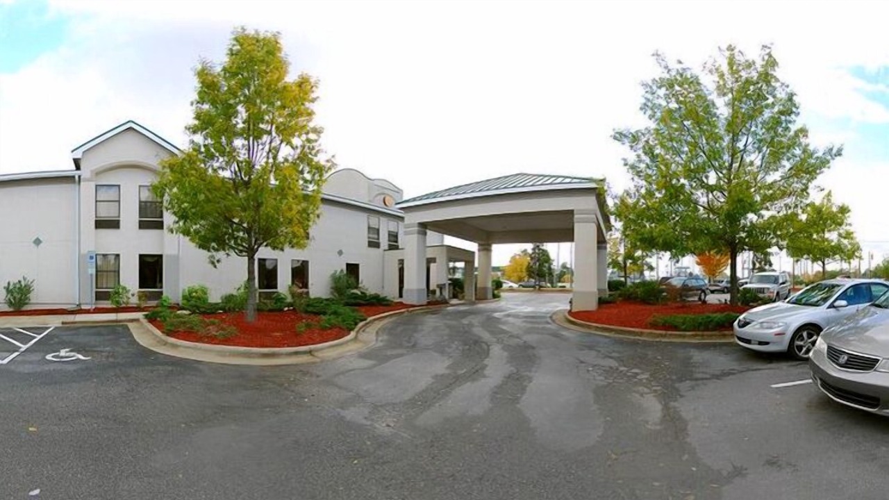 Photo of Outdoor in Apex