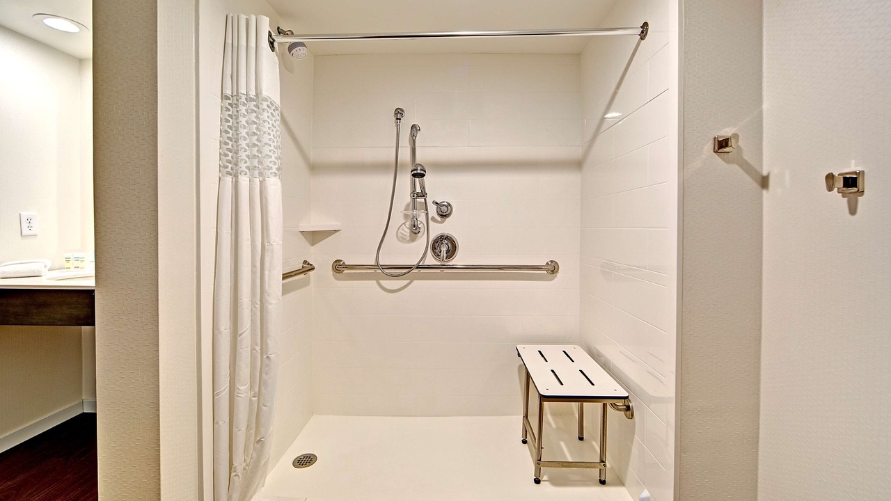 Photo of Bathroom in Skyland