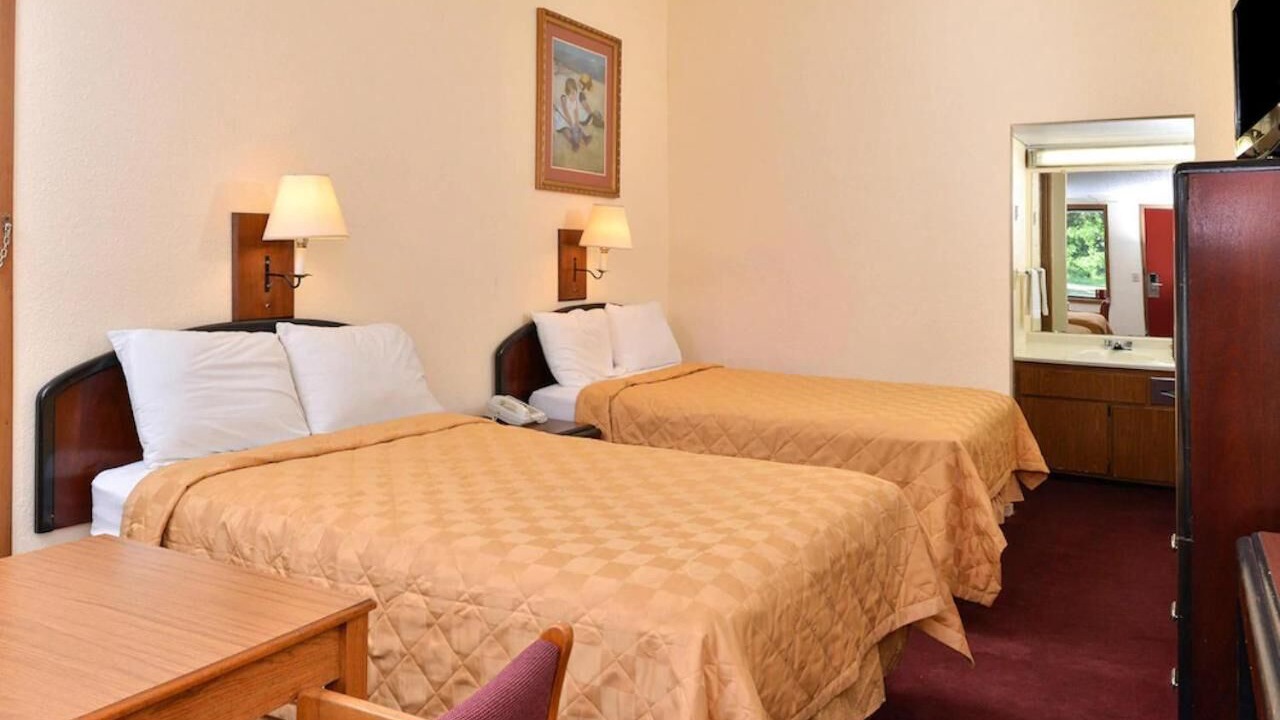 Photo of Bedroom in Kinston