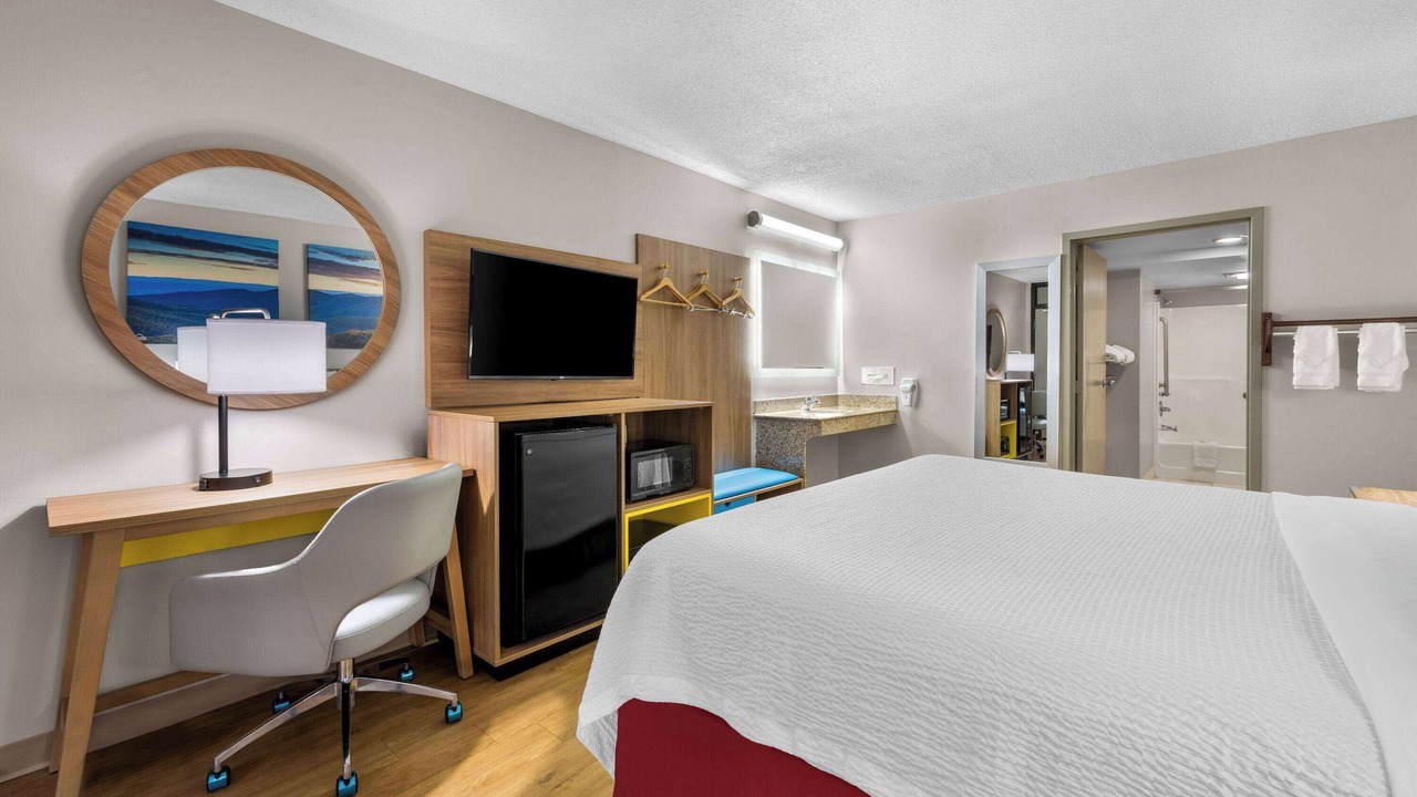Photo of Bedroom in Raleigh