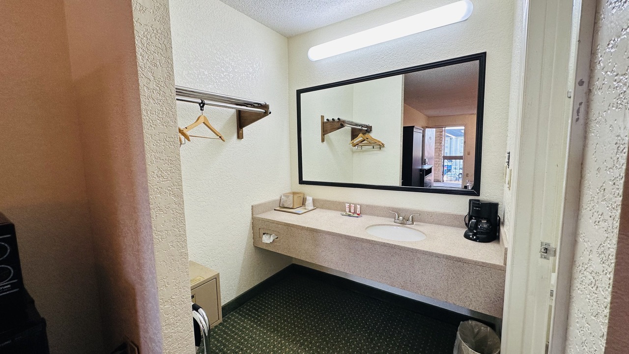 Photo of Bathroom in Kannapolis