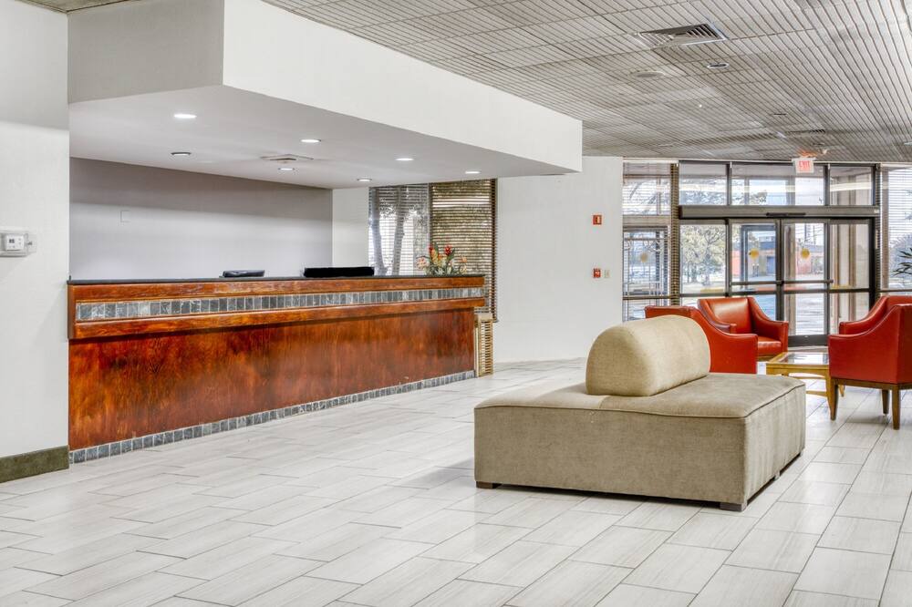 Photo of Livingroom in Burlington