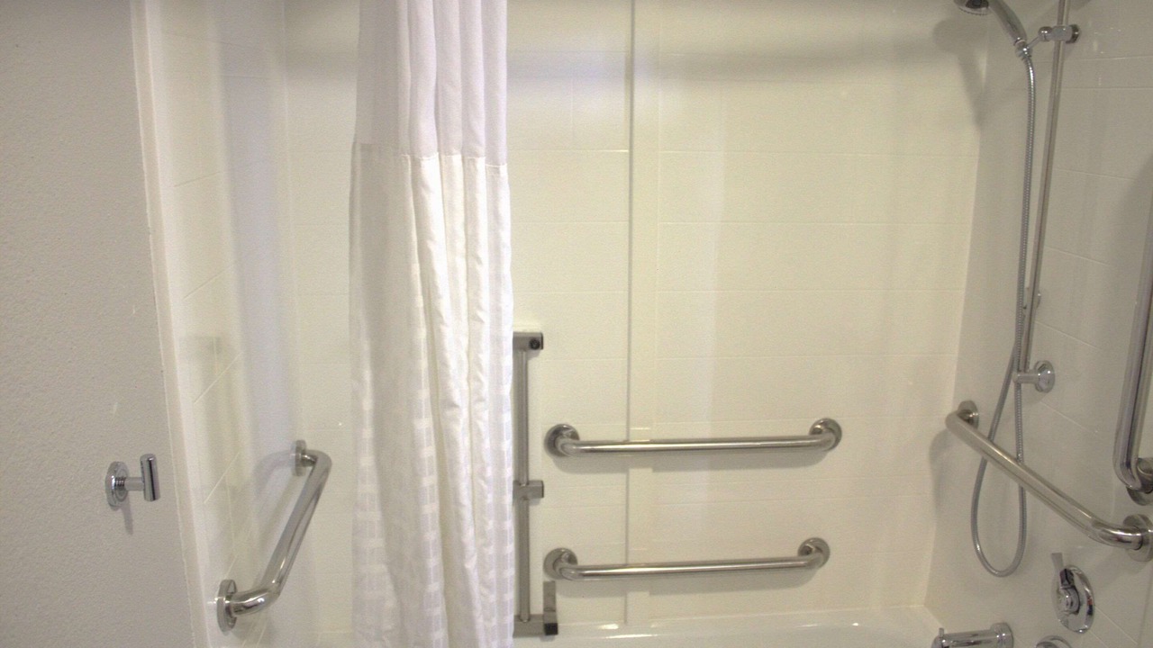 Photo of Bedroom in Statesville