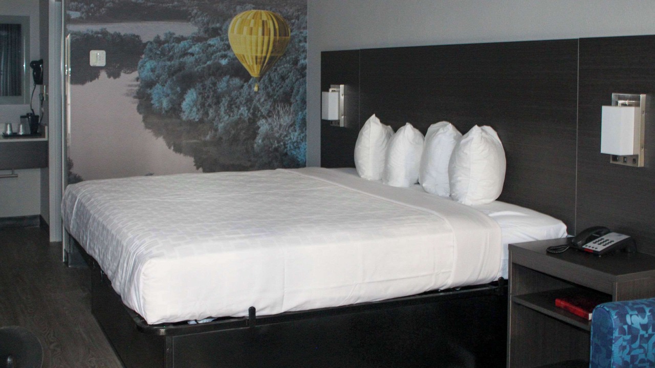 Photo of Bedroom in Statesville