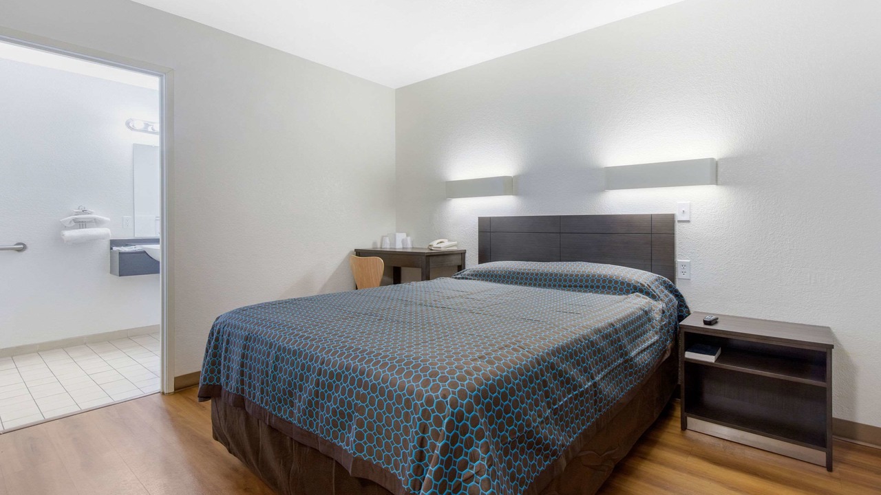 Photo of Bedroom in Winston - Salem
