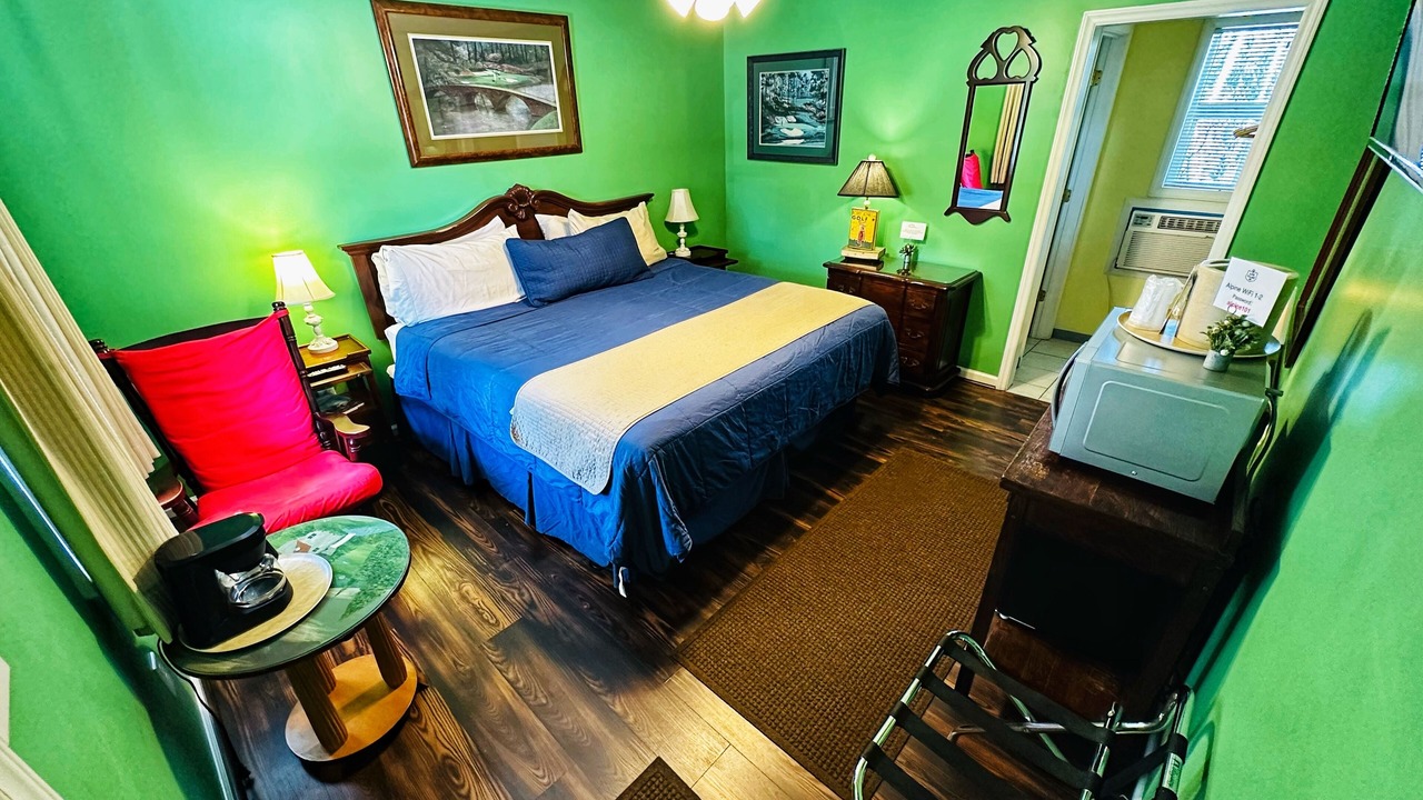 Photo of Bedroom in Blowing Rock