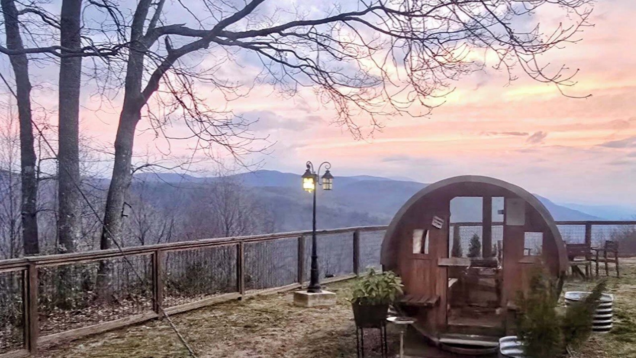 Photo of Outdoor in Saluda