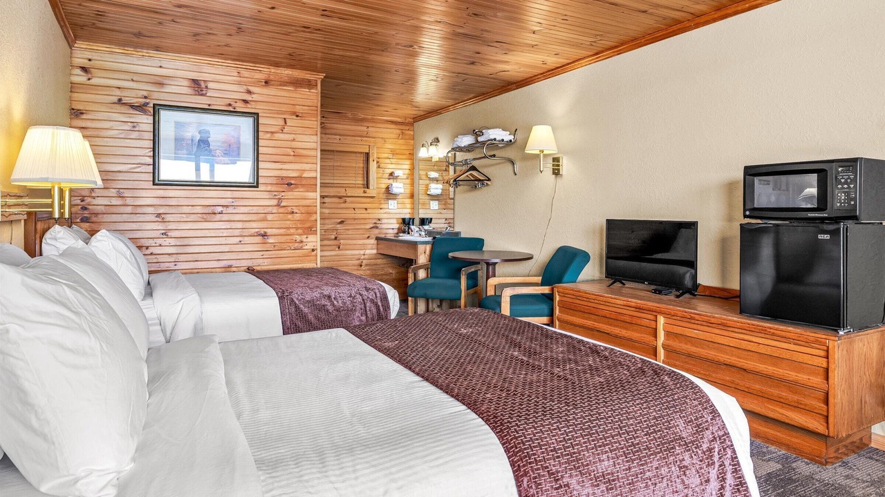 Photo of Bedroom in Saluda
