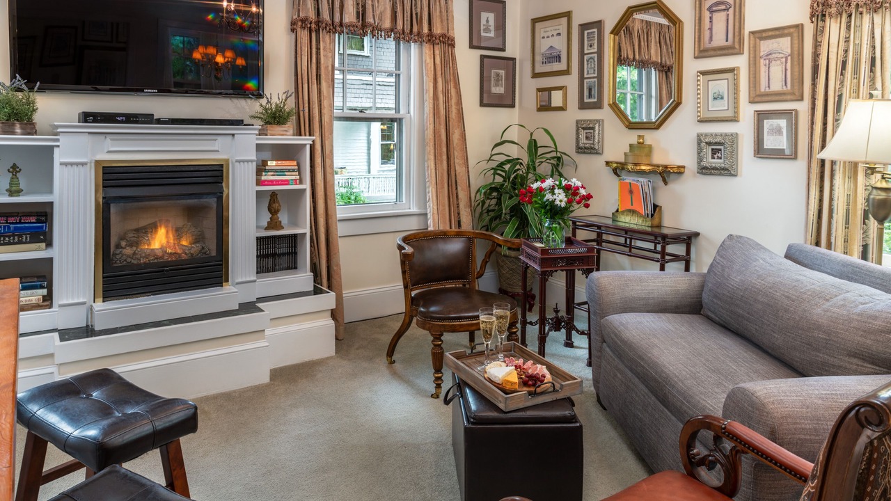 Photo of Bedroom in Historic Montford
