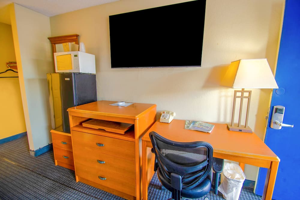 Photo of Bedroom in Plymouth
