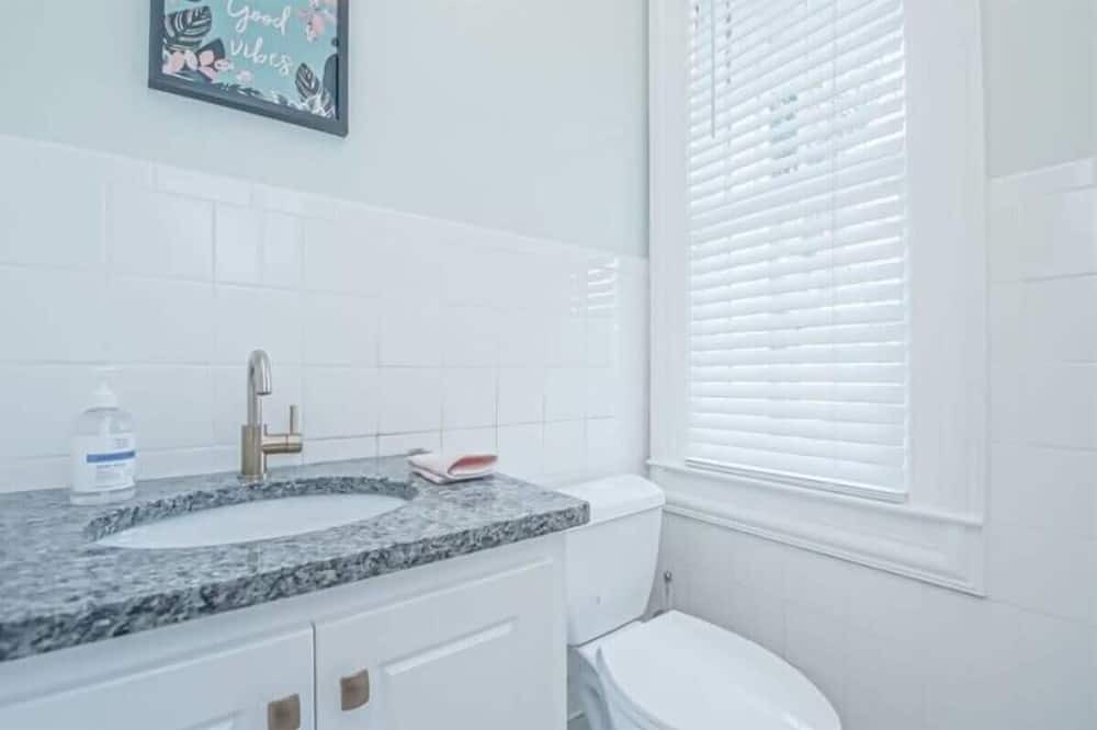 Photo of Bathroom in Olde Town Augusta