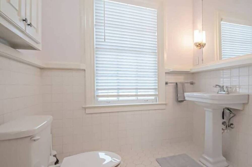 Photo of Bathroom in Olde Town Augusta