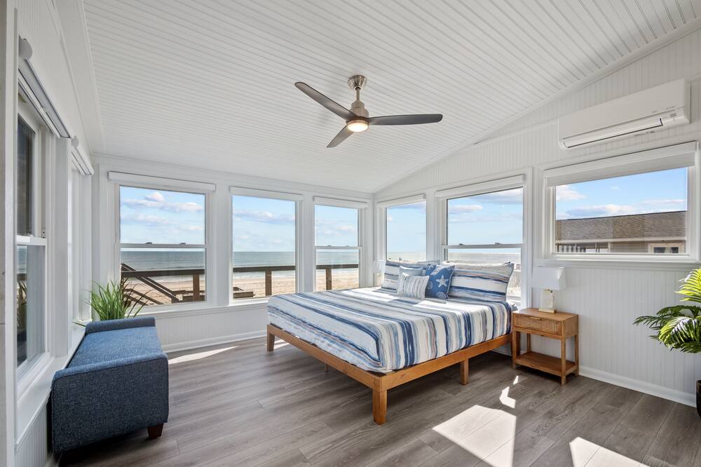 Photo of Bedroom in McCutcheon Field
