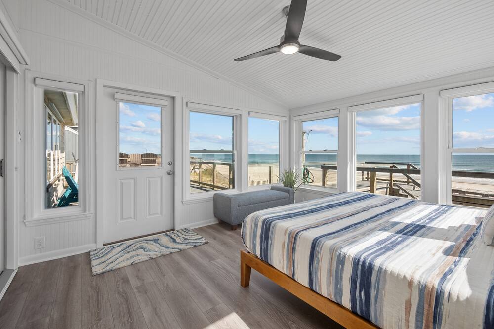 Photo of Bedroom in McCutcheon Field
