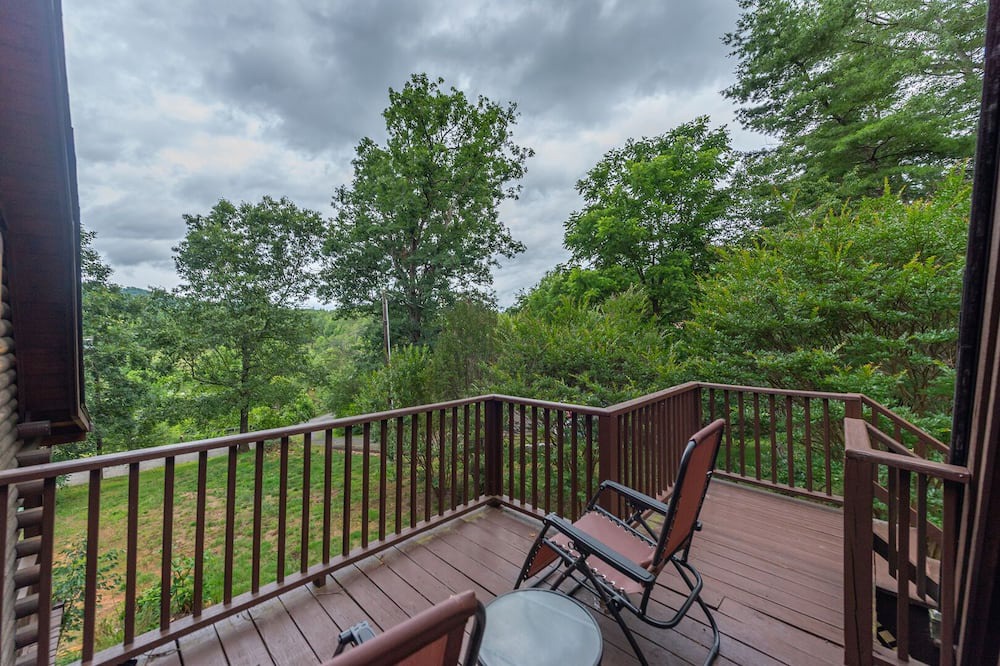 Photo of Outdoor in Weaverville