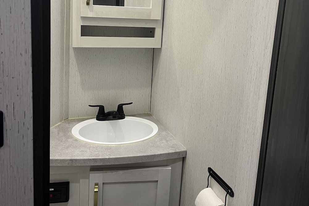 Photo of Bathroom in Forest City