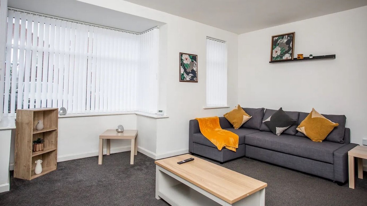 Photo of Livingroom in Newcastle-upon-Tyne