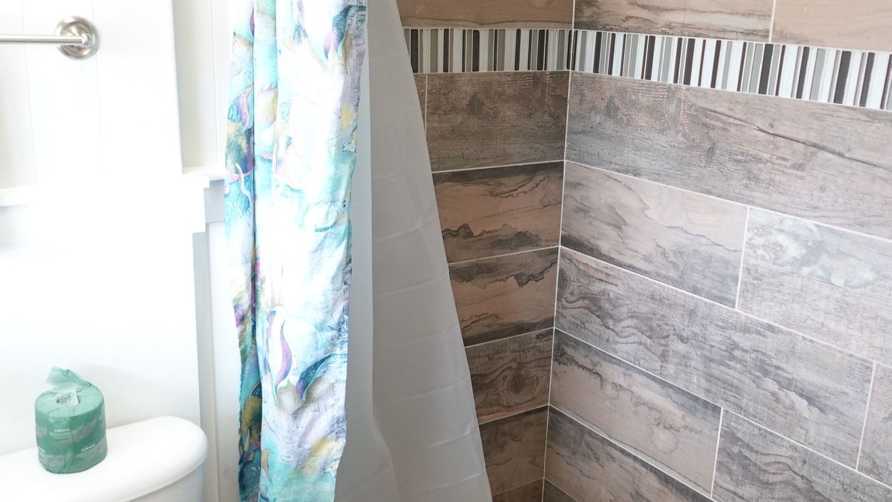 Photo of Bathroom in Topsail Beach