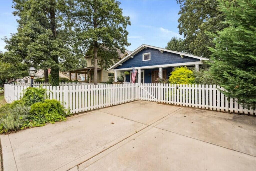 Photo of Outdoor in North Charlotte