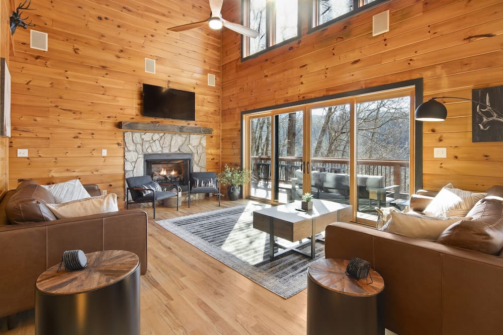 Photo of Bedroom in Maggie Valley