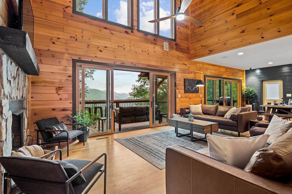 Photo of Bedroom in Maggie Valley