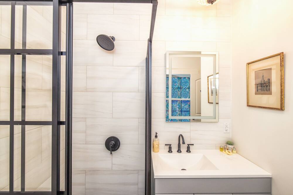 Photo of Bathroom in Wilmington