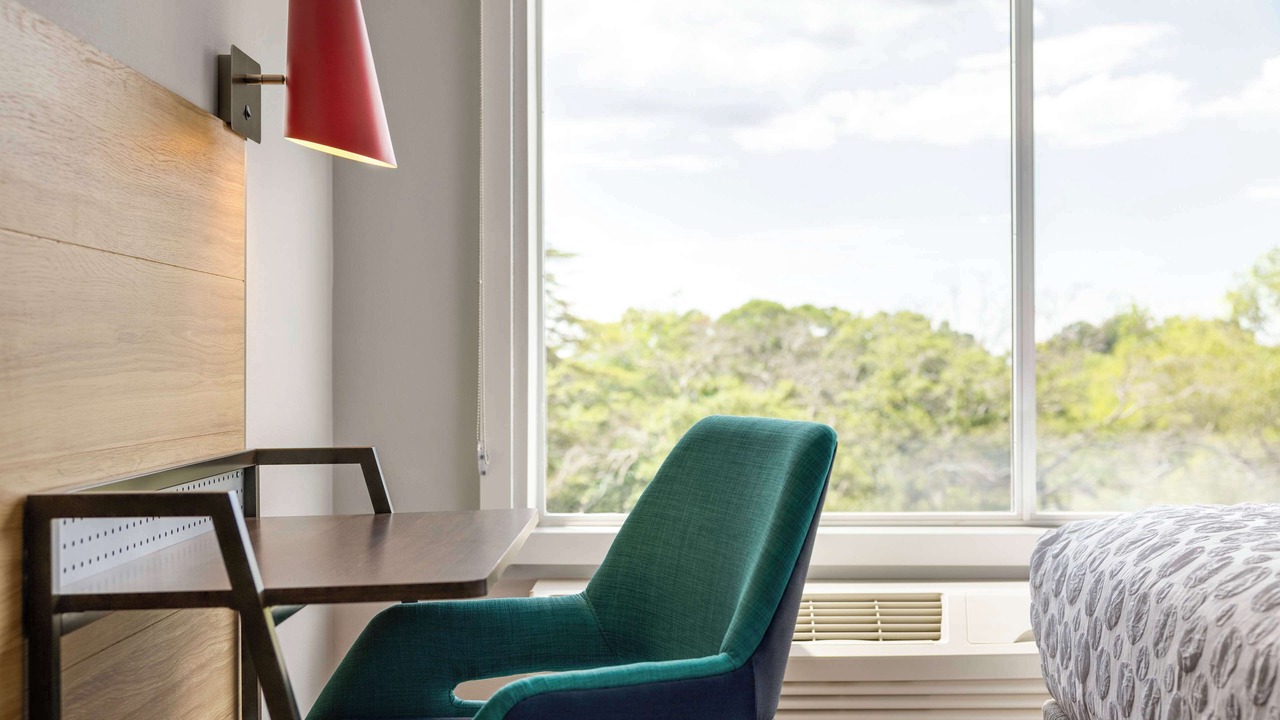Photo of Bedroom in Executive Park