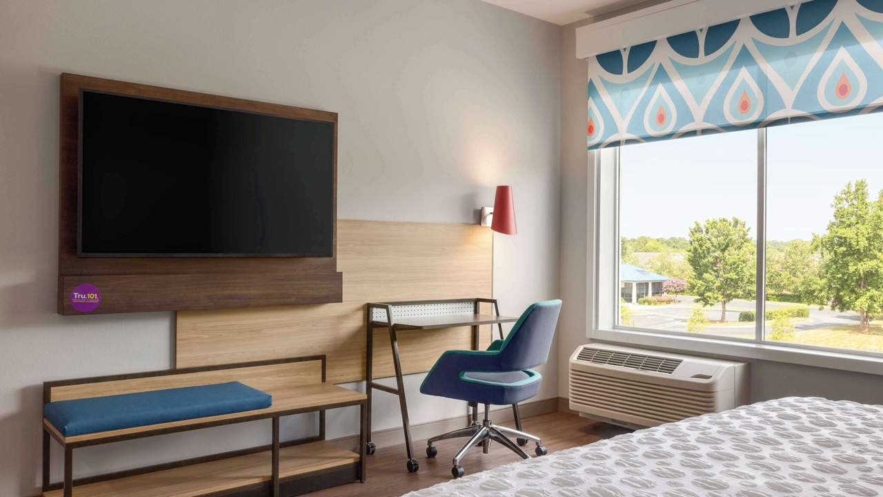 Photo of Bedroom in Executive Park