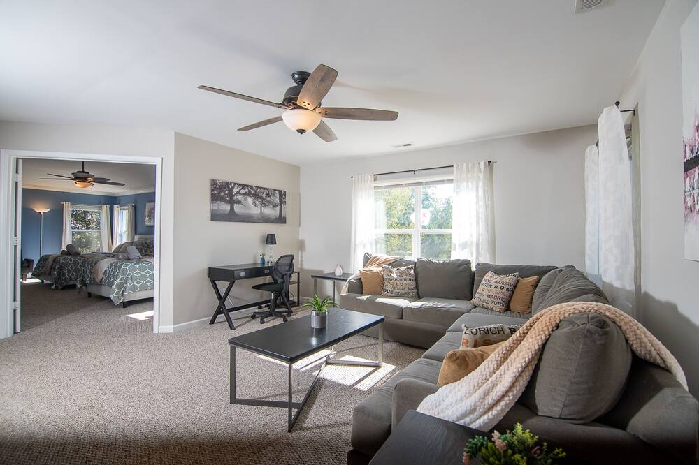 Photo of Livingroom in Durham