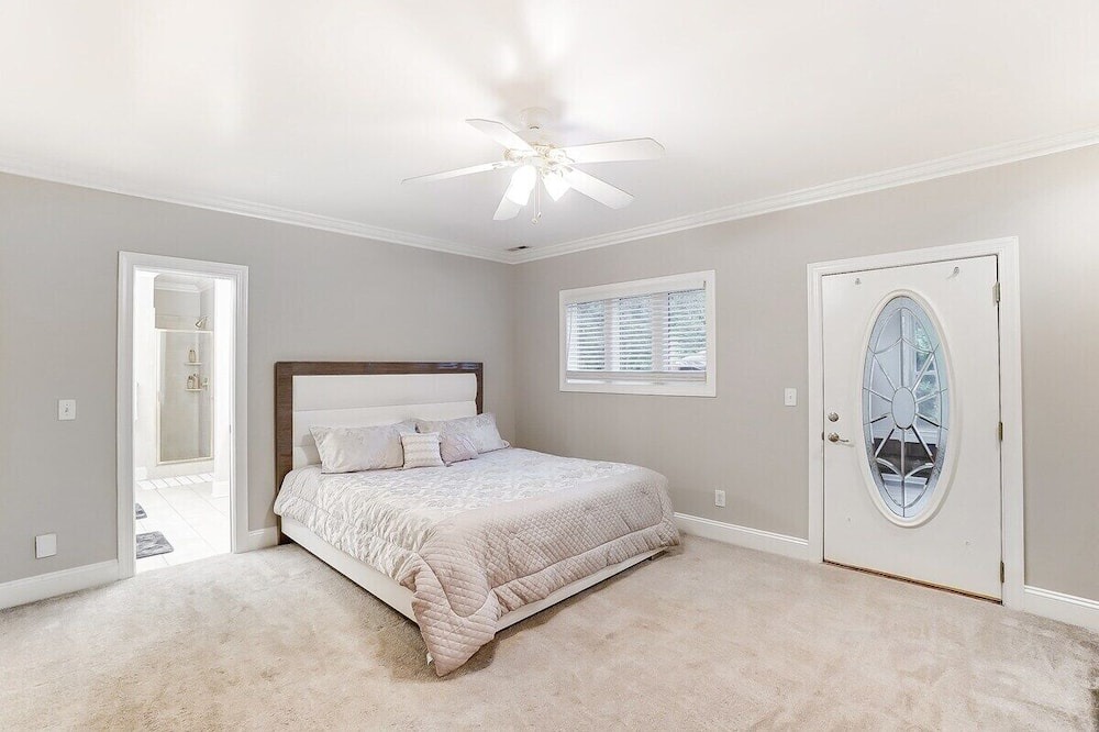 Photo of Bedroom in Wessex Square