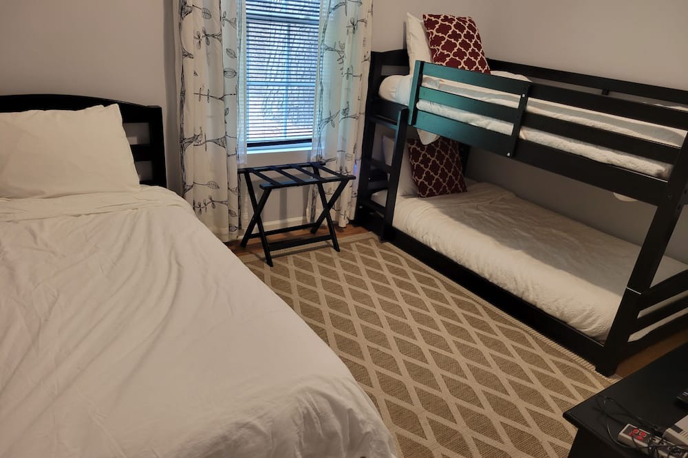 Photo of Bedroom in Waxhaw