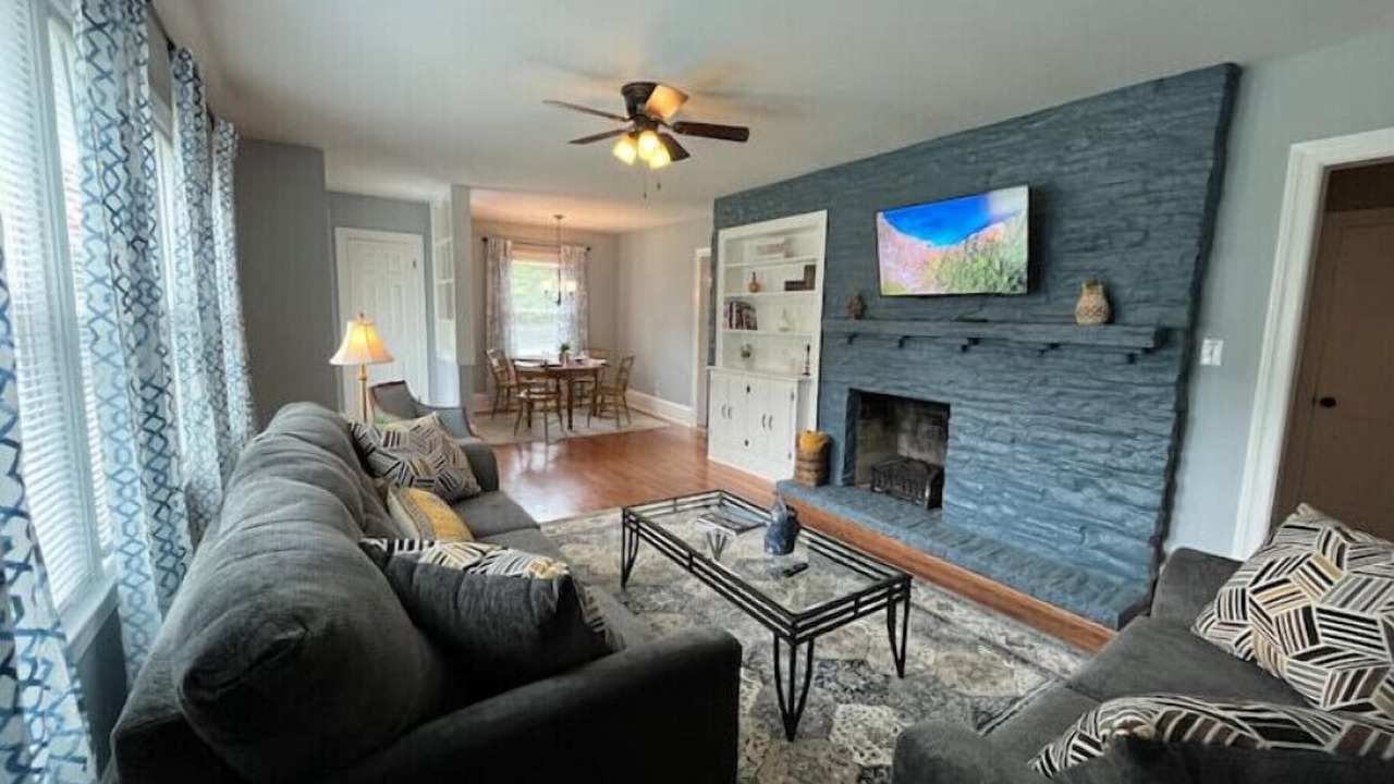 Photo of Livingroom in Washington