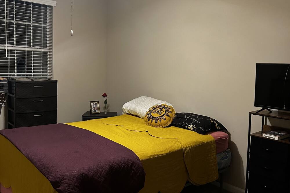 Photo of Bedroom in Brier Creek Country Club