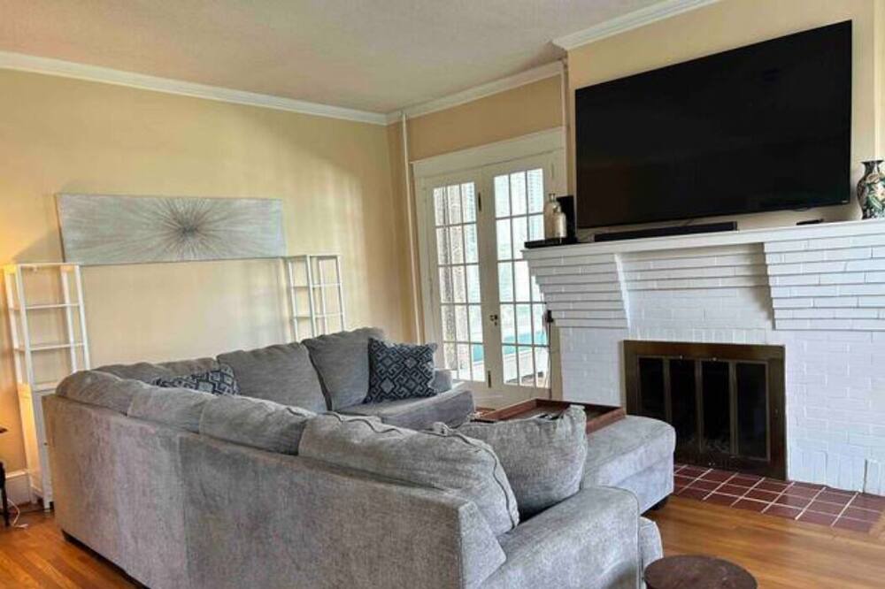 Photo of Livingroom in Reidsville