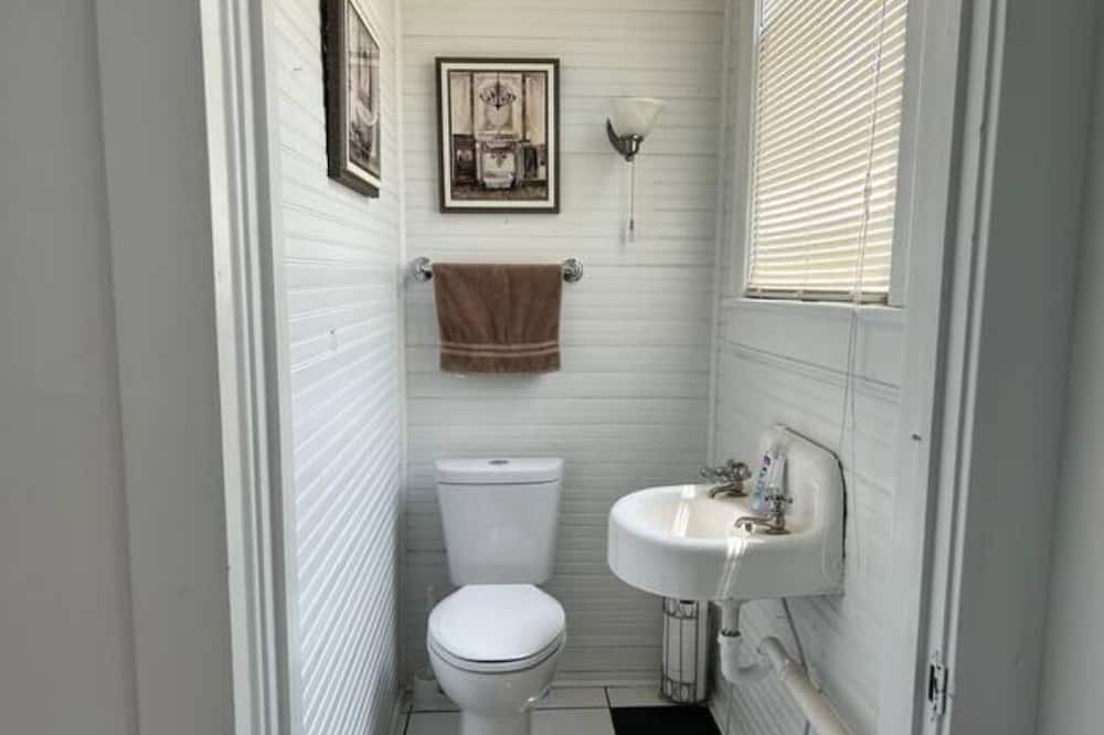 Photo of Bathroom in Reidsville
