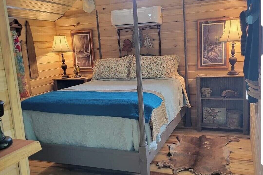 Photo of Bedroom in Linden