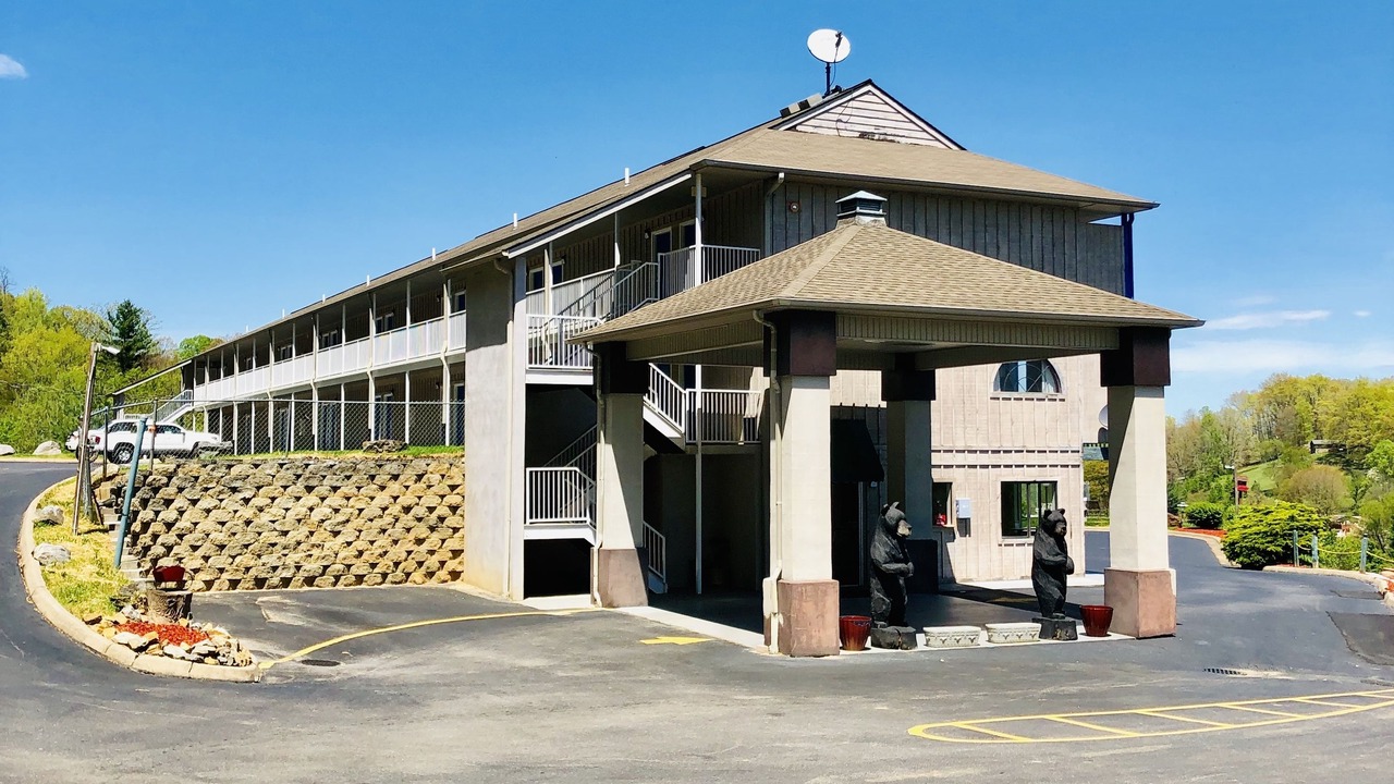 Photo of Outdoor in Waynesville